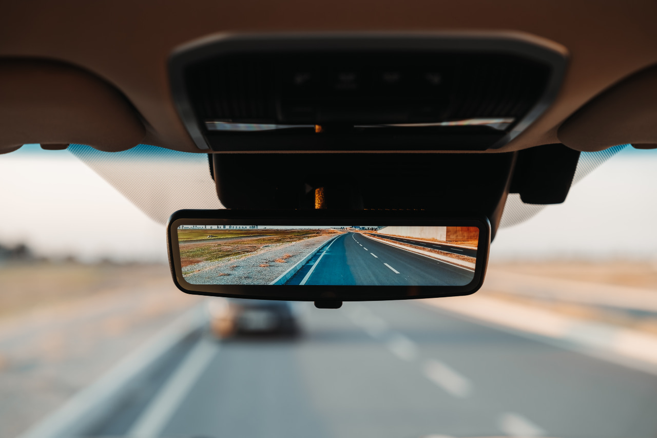 مرآة الرؤية الخلفية الإلكترونية